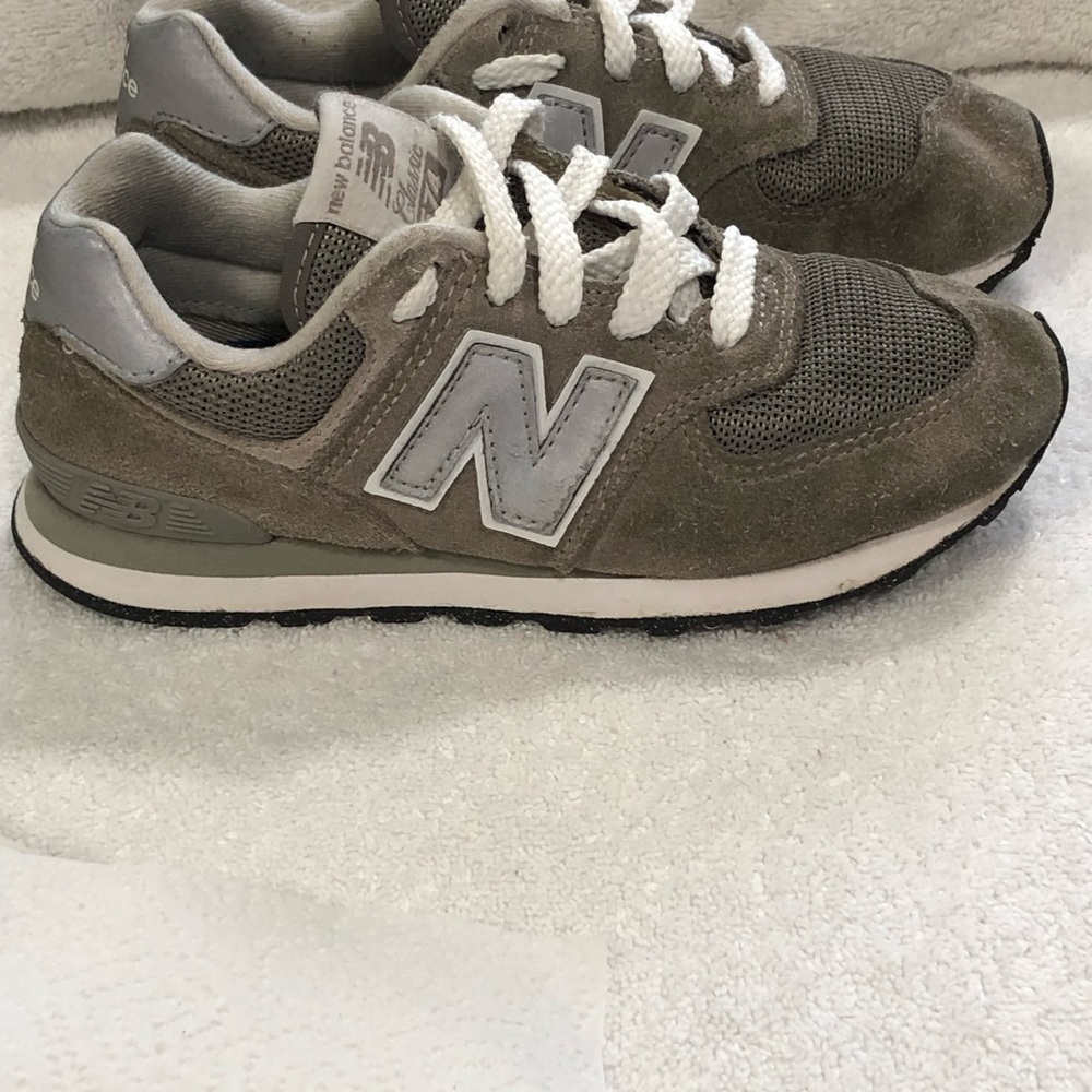 New Balance  Gray Running Shoes kids
